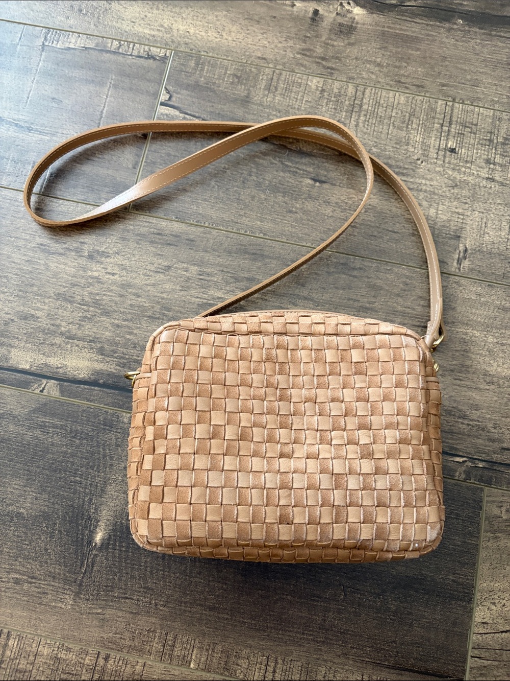 Clare V midi sac - Woven Crossbody Bag in Tan - suede and leather Shoulder Bag